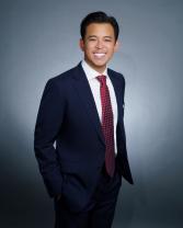 Eric Chang Headshot